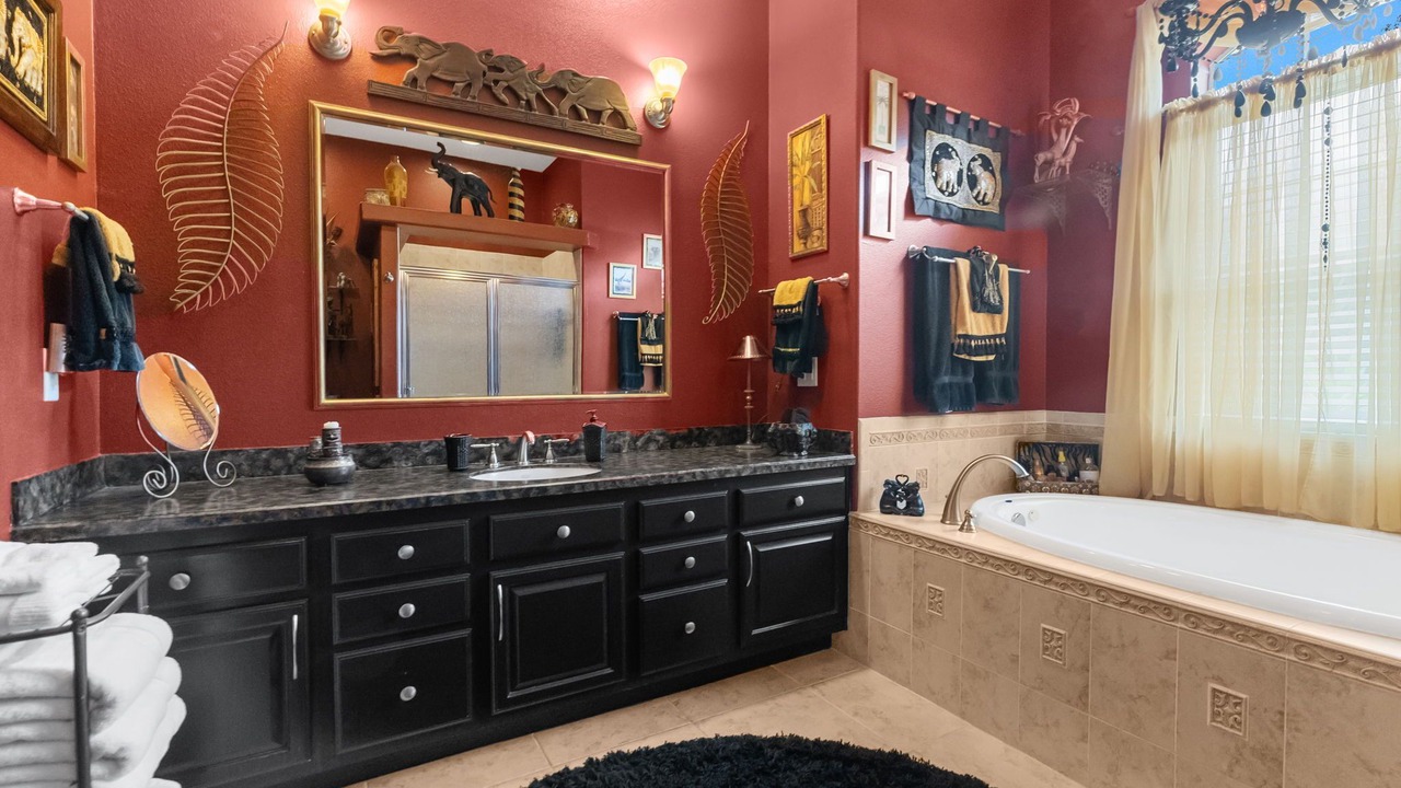 Photo of Bathroom in Brooksville