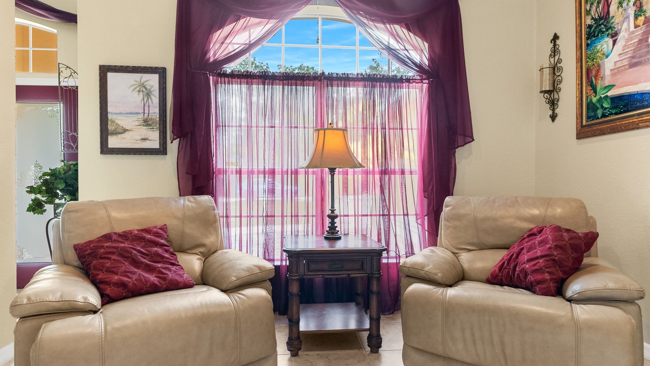 Photo of Livingroom in Brooksville