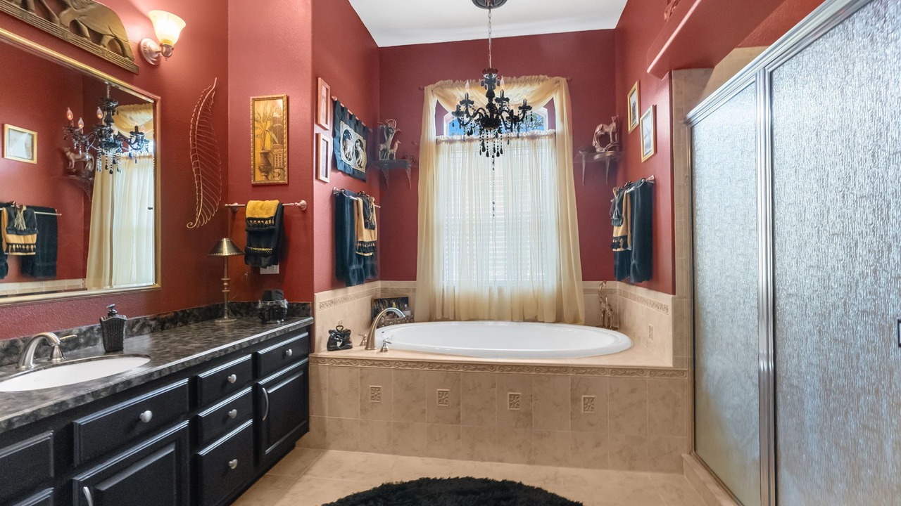Photo of Bathroom in Brooksville