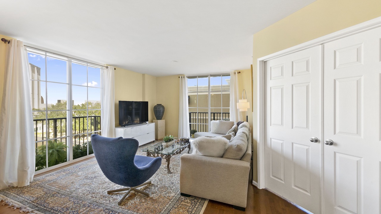 Photo of Livingroom in Downtown West Palm Beach