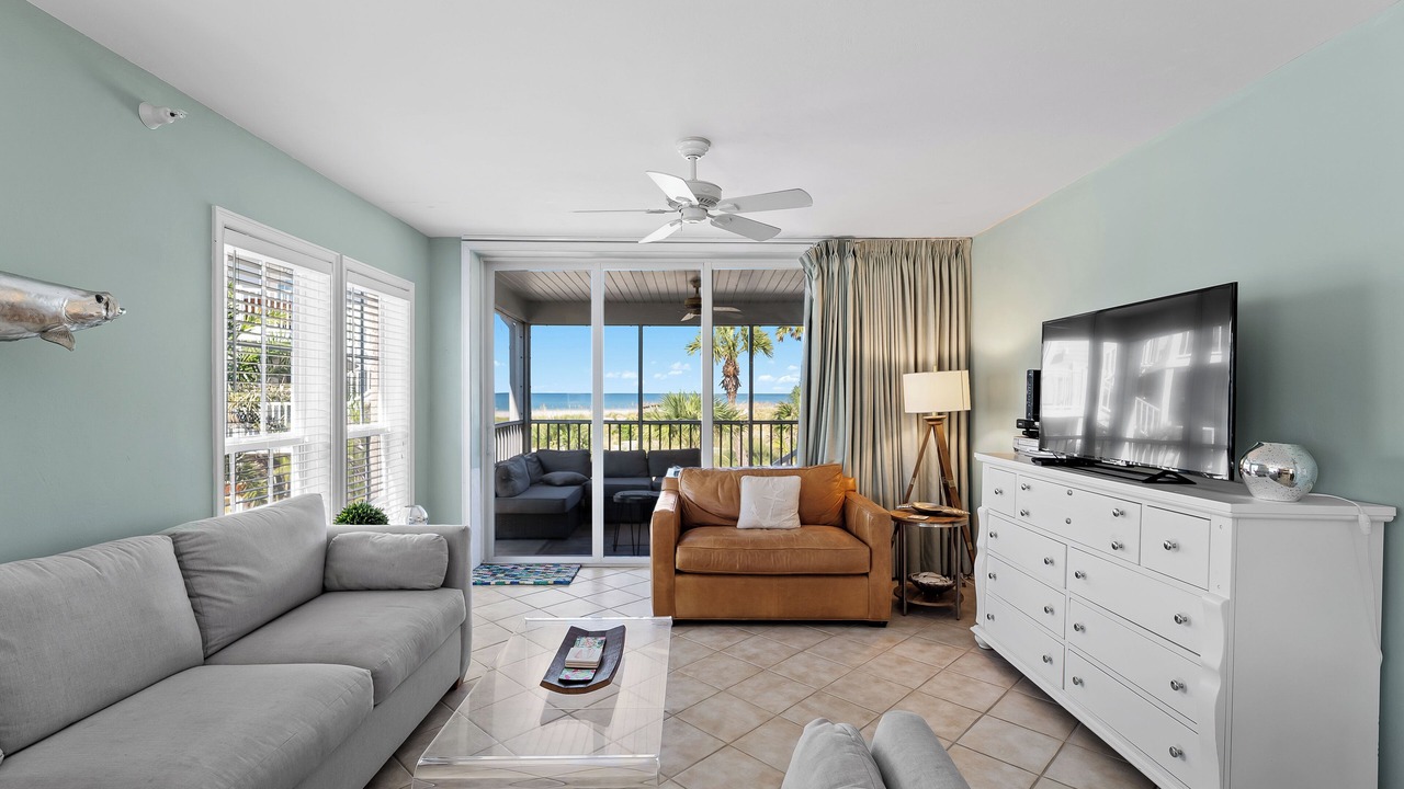 Photo of Livingroom in Palm Island