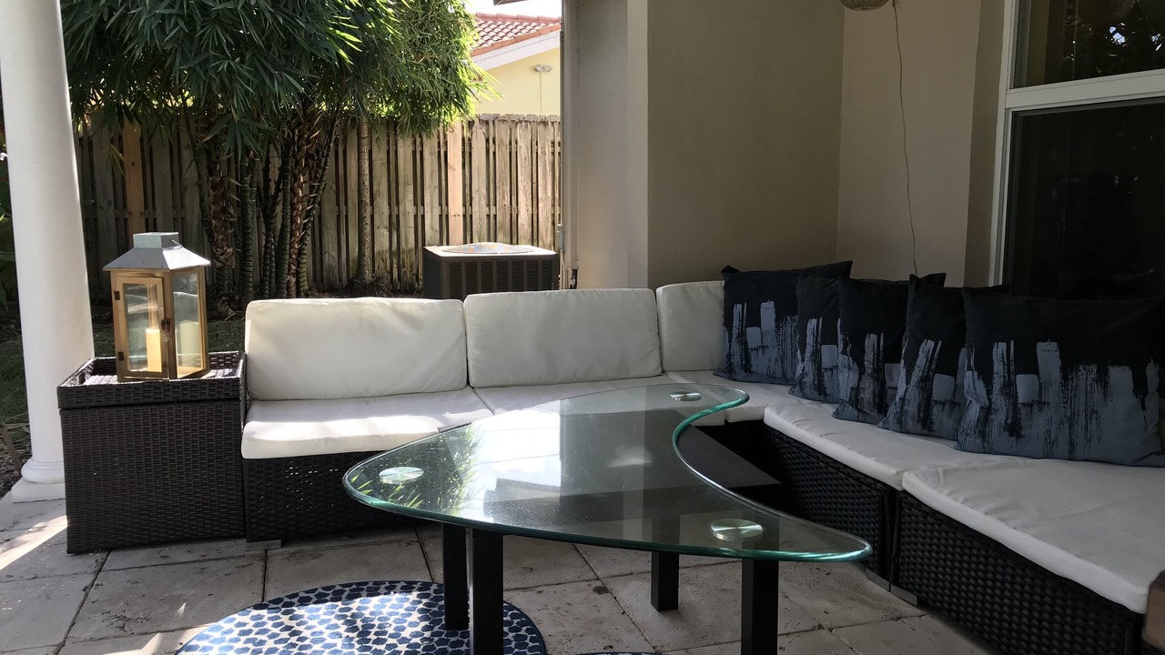 Photo of Patio Balcony in Coral Ridge Isles