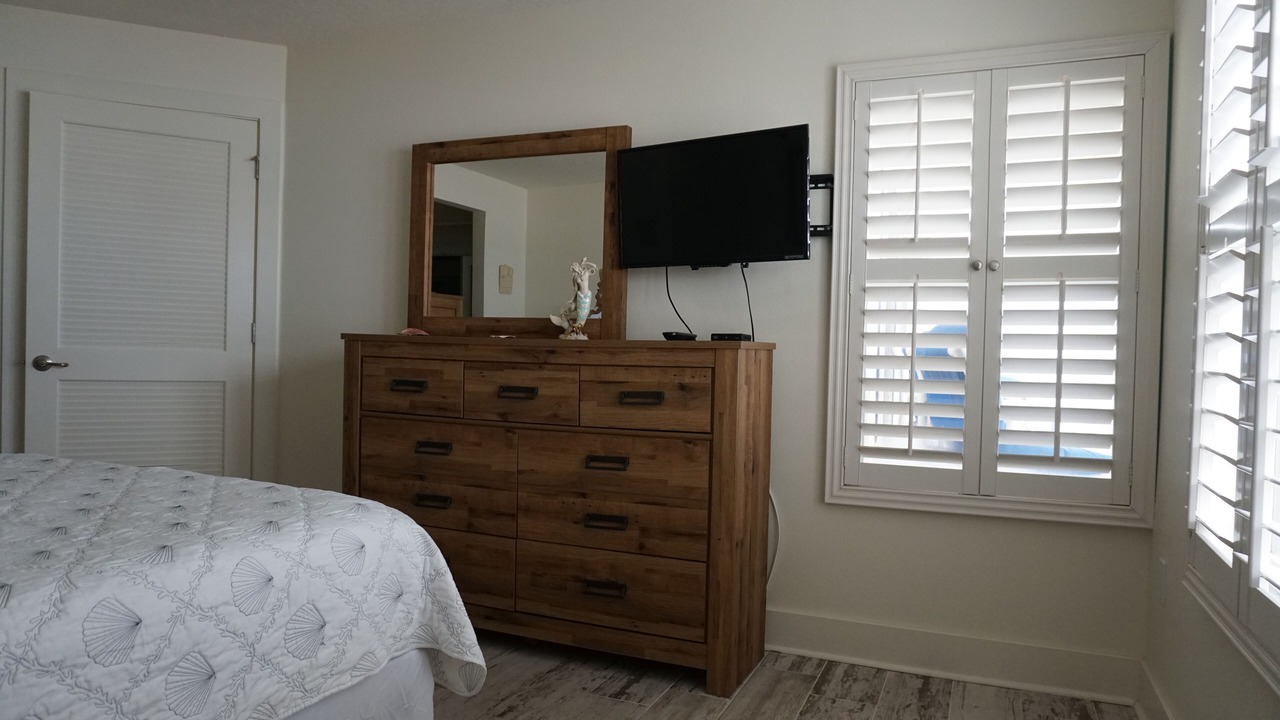Photo of Bedroom in Seawinds Condo