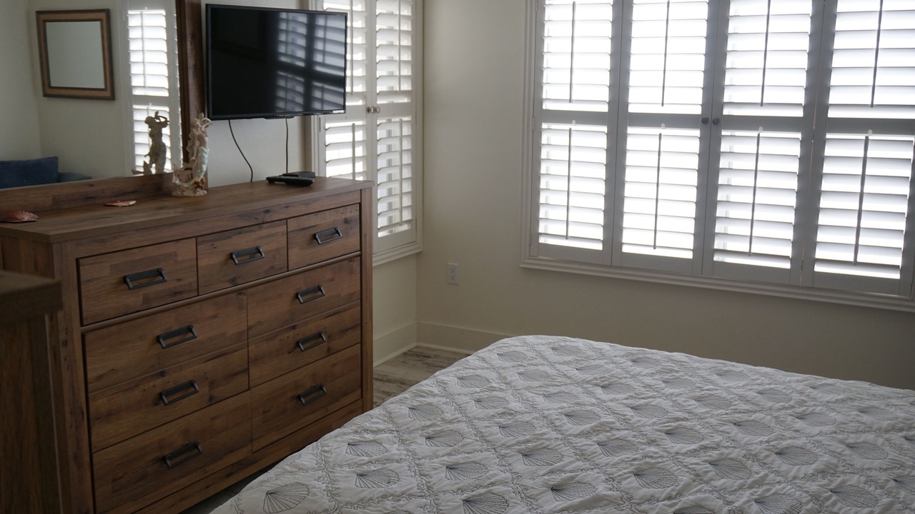 Photo of Bedroom in Seawinds Condo