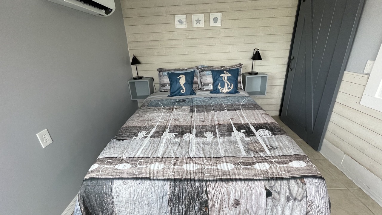 Photo of Bedroom in Matlacha