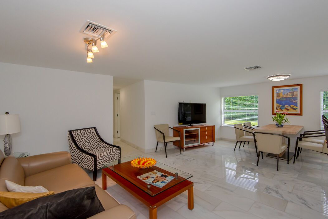 Photo of Livingroom in East Fort Lauderdale