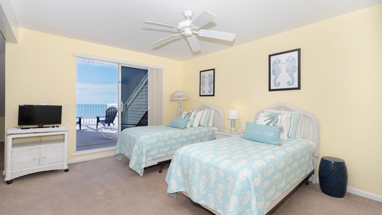 Photo of Bedroom in Palm Island