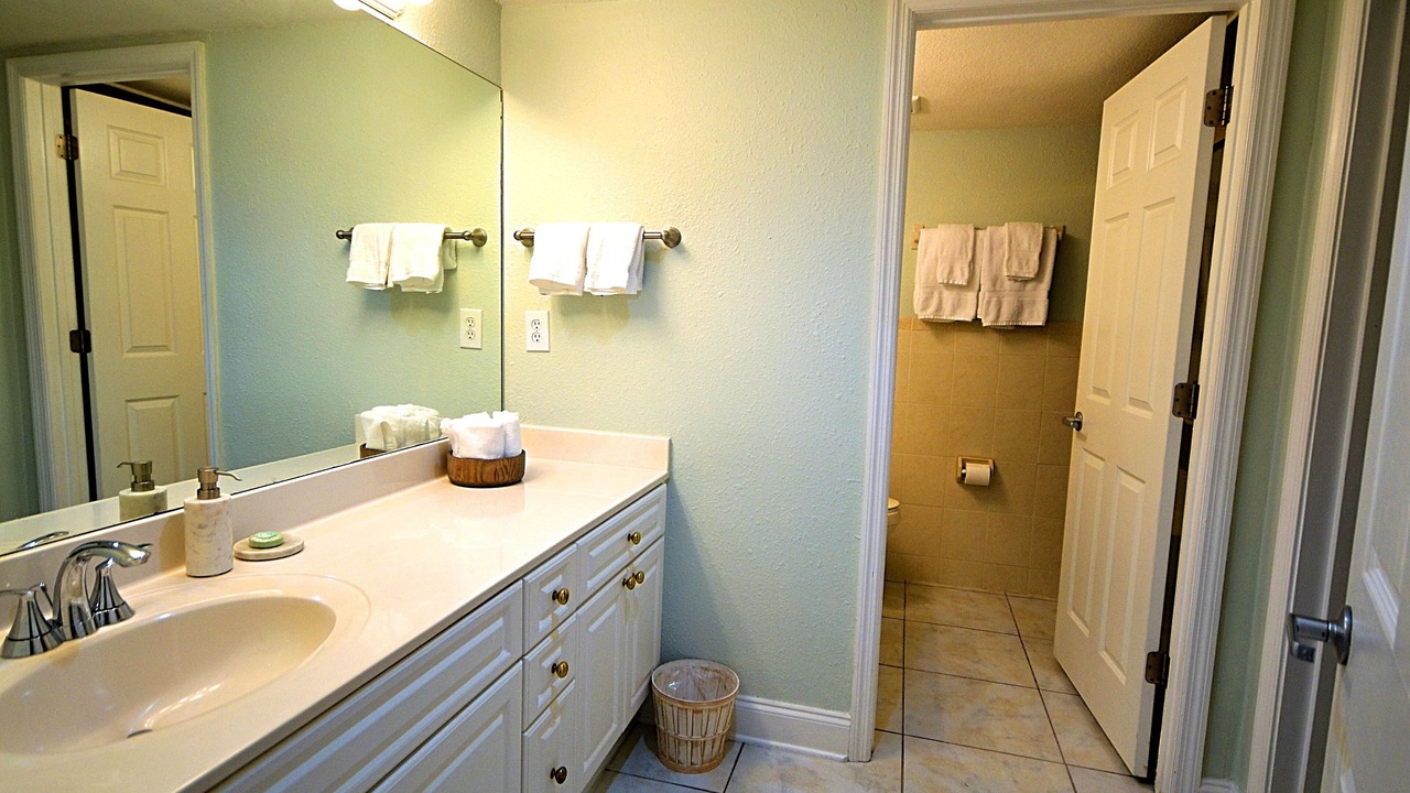 Photo of Bathroom in Sawgrass