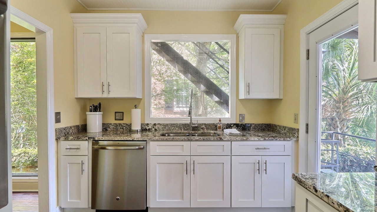 Photo of Kitchen in Historic Downtown Savannah