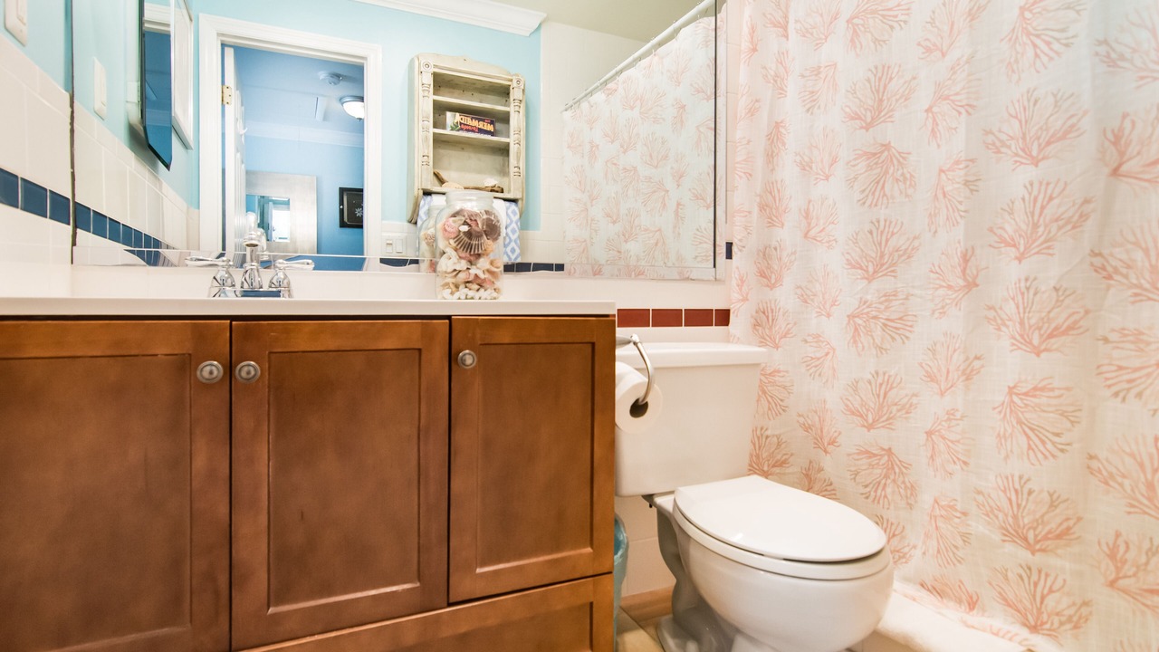 Photo of Bathroom in Juno Beach