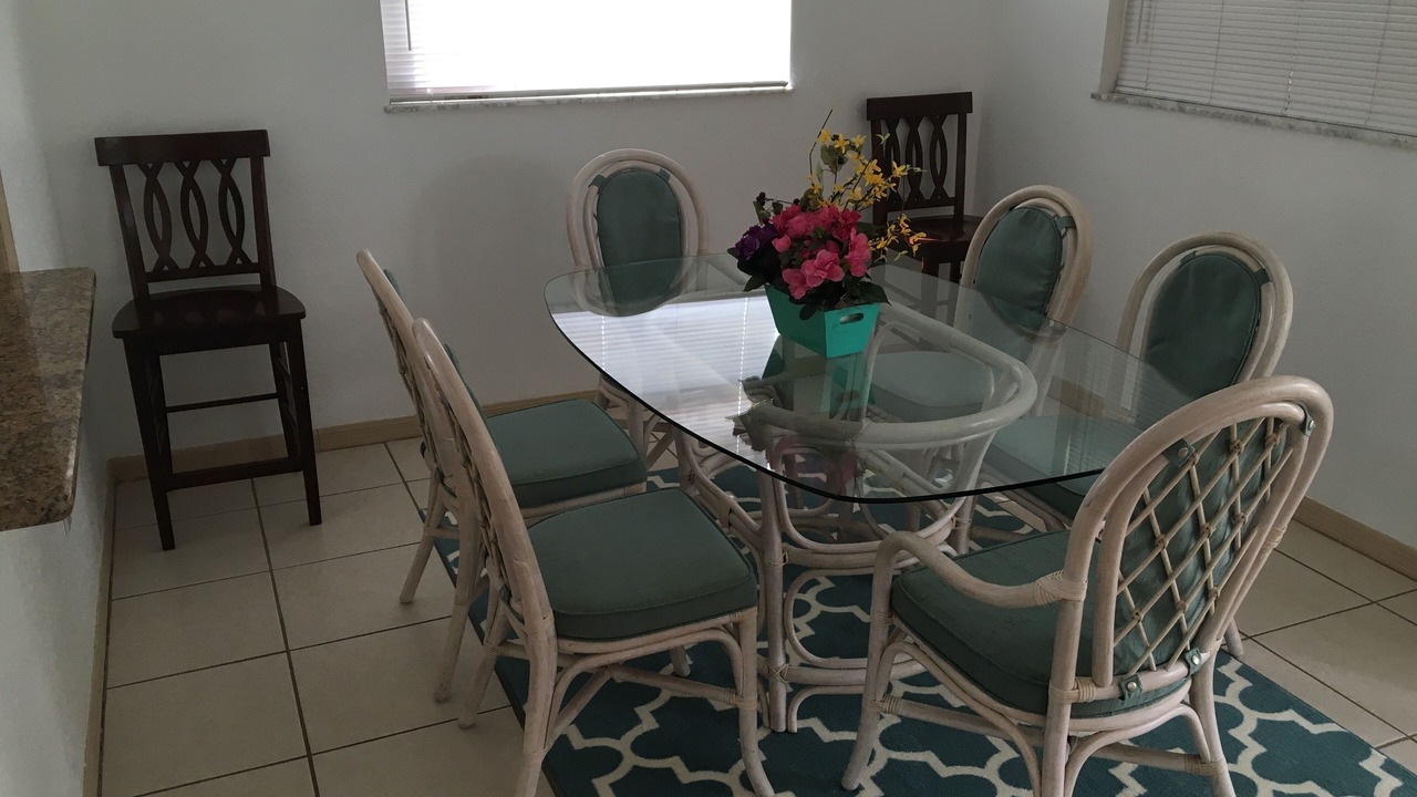 Photo of Bedroom in Naples Park