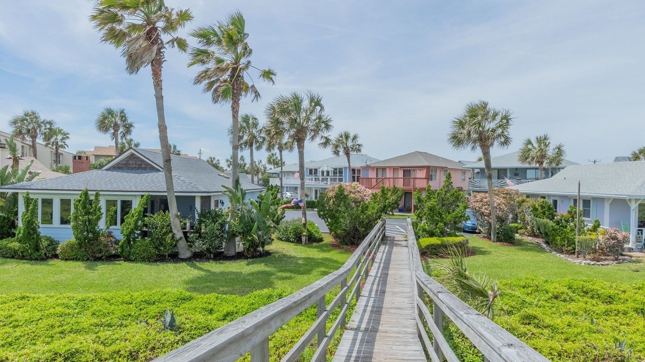 Photo of Others in Surfcrest Village