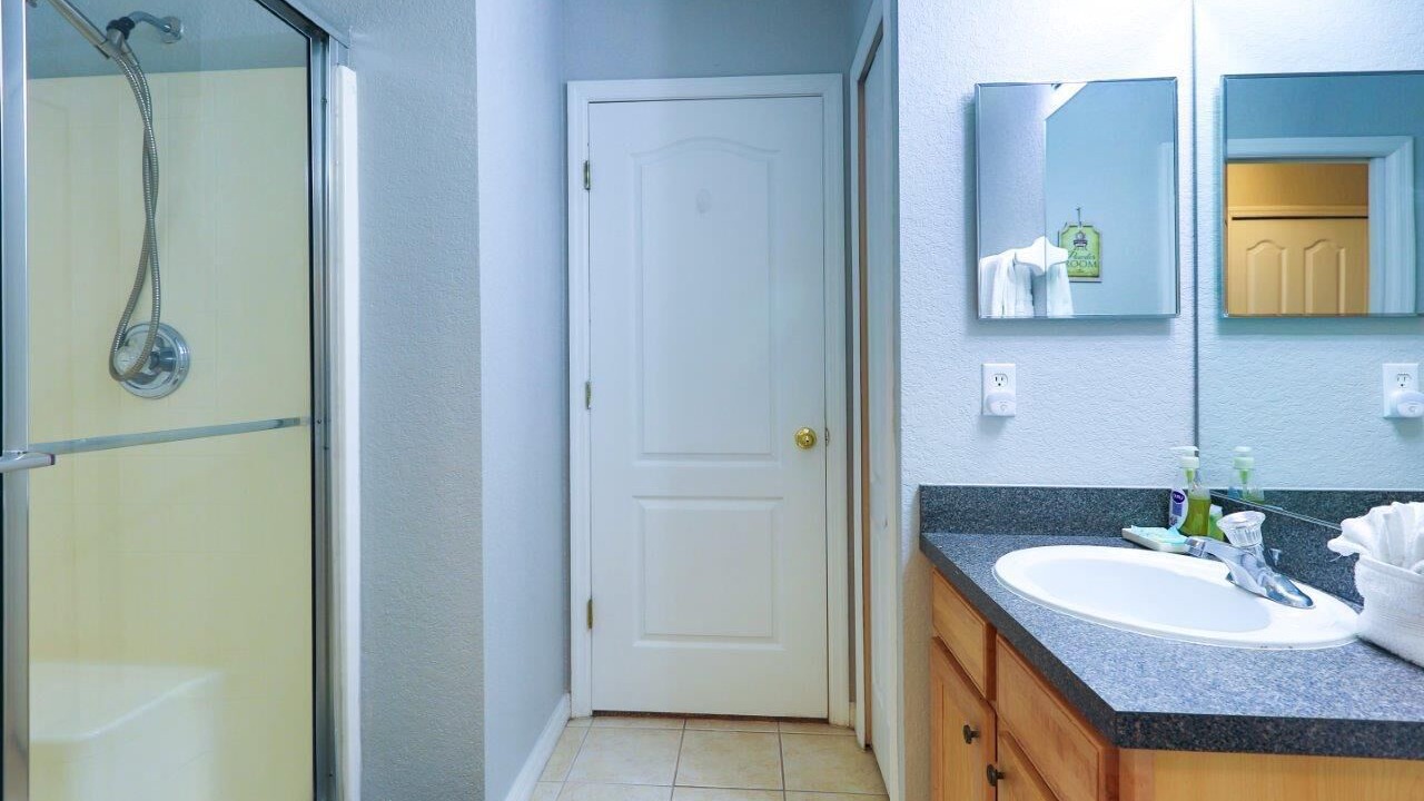 Photo of Bathroom in Silver Creek
