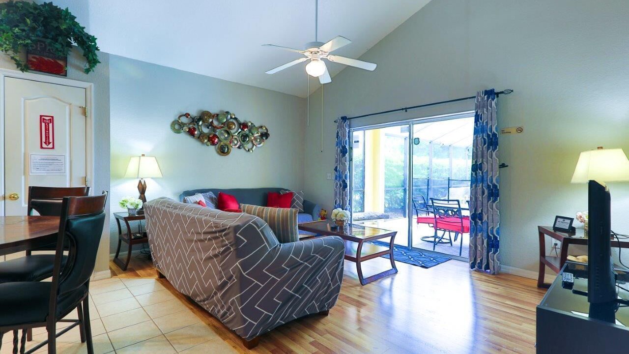 Photo of Livingroom in Silver Creek