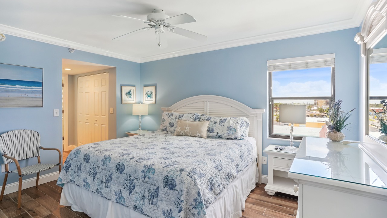 Photo of Bedroom in North Redington Beach