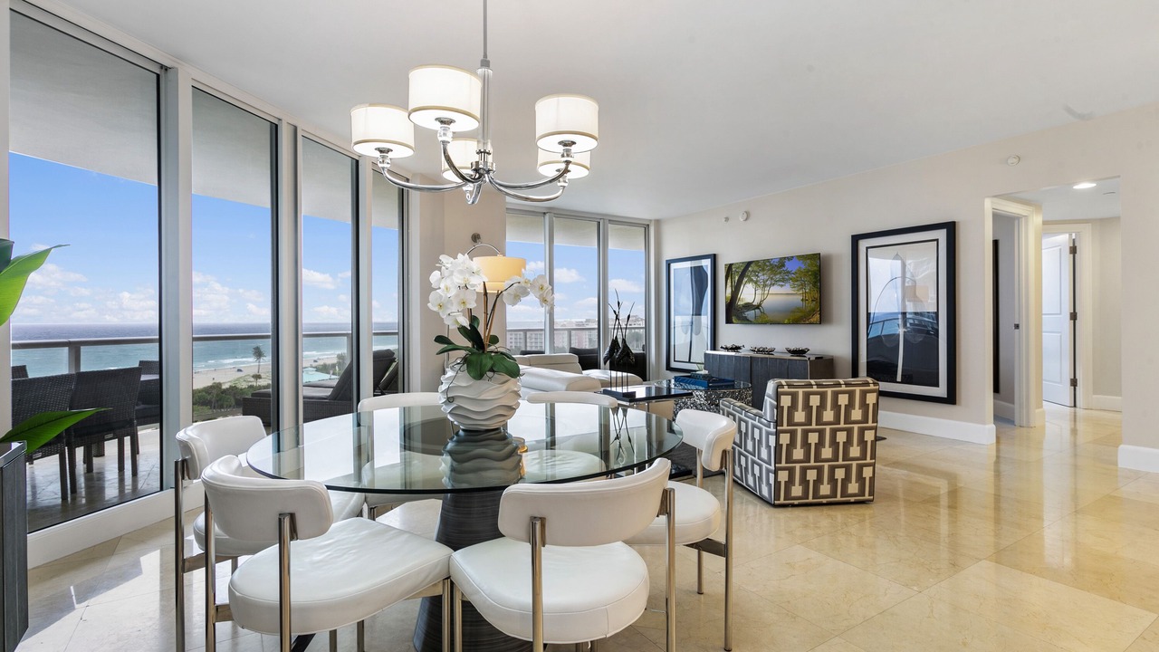 Photo of Livingroom in Singer Island