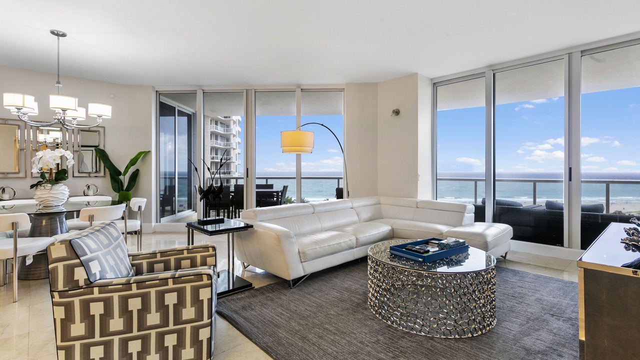 Photo of Livingroom in Singer Island