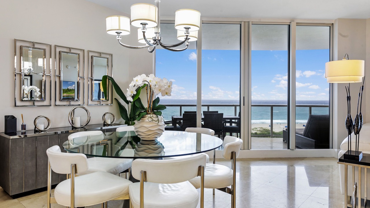Photo of Livingroom in Singer Island
