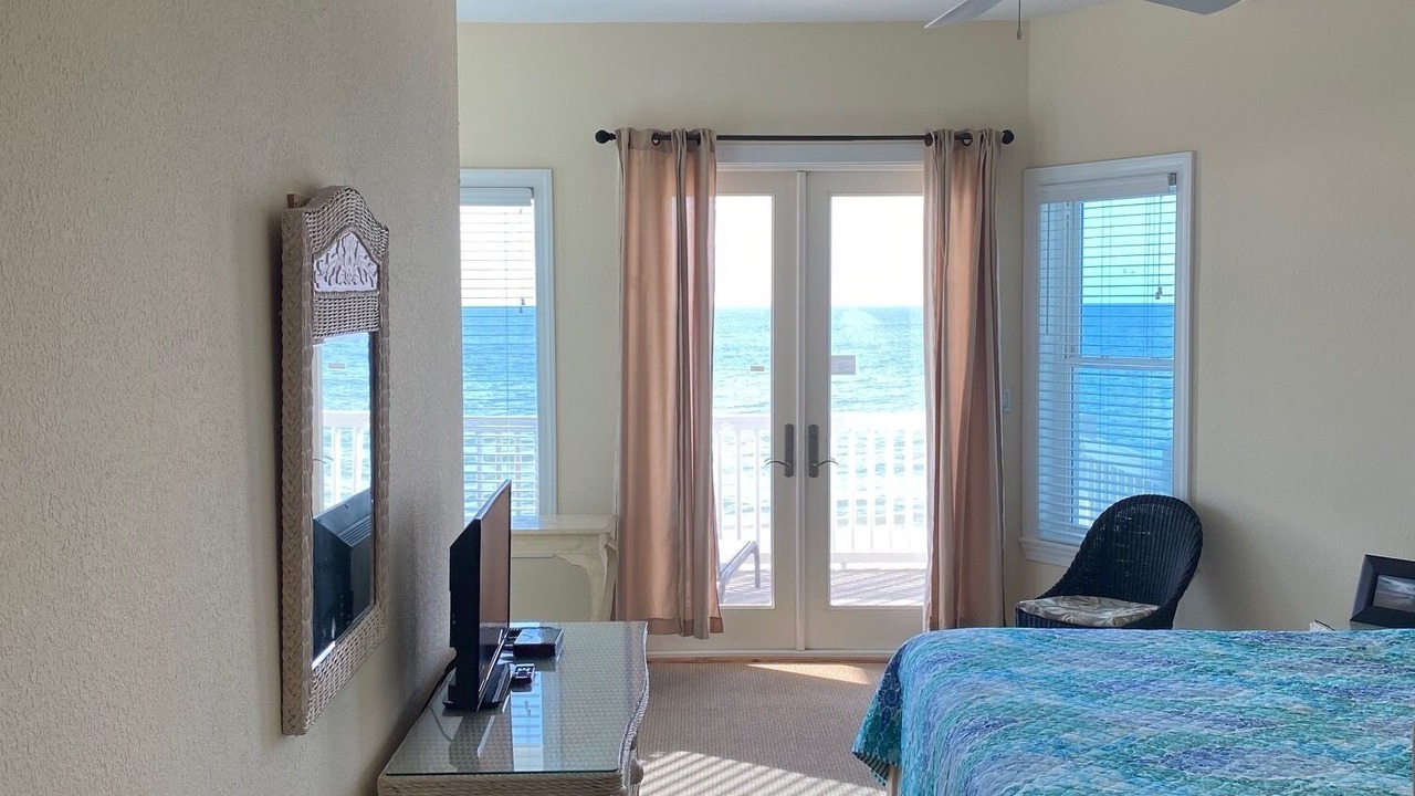 Photo of Bedroom in Treasure Beach Village