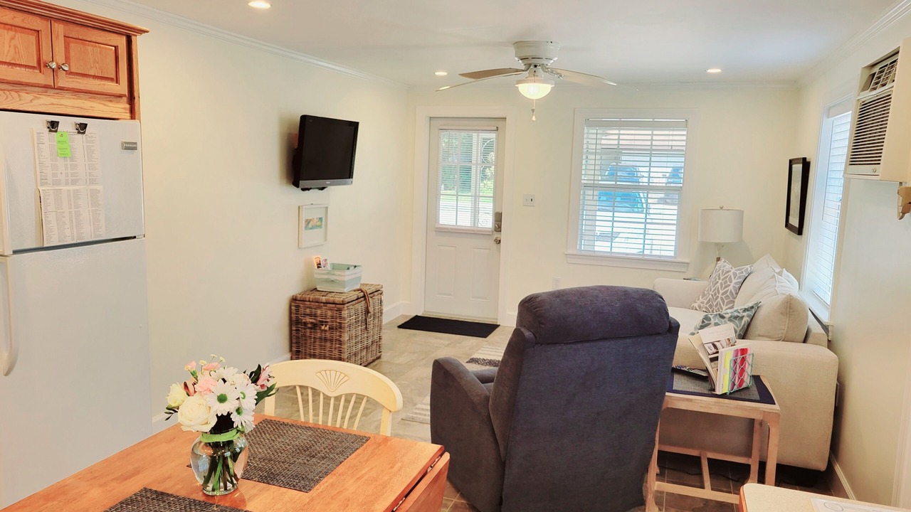 Photo of Livingroom in Naples Park