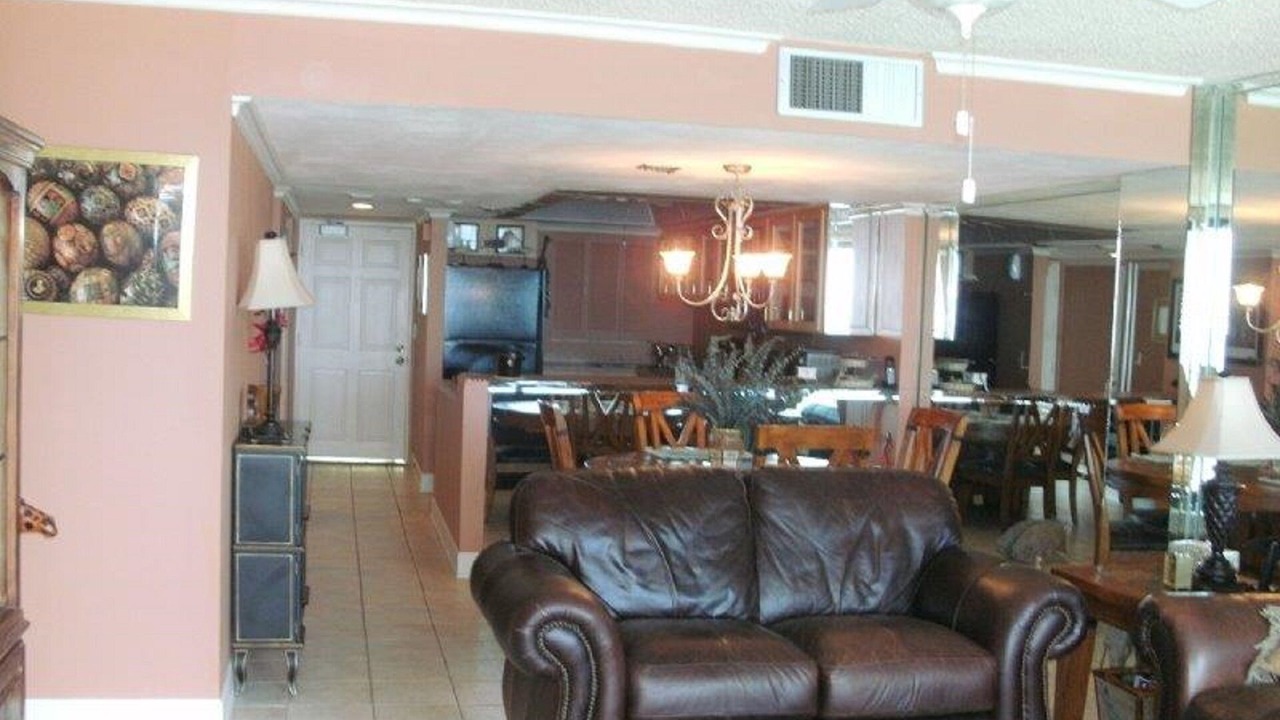Photo of Livingroom in Ponce Inlet