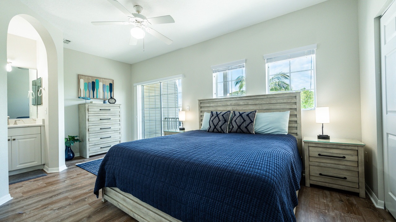 Photo of Bedroom in Bradenton Beach