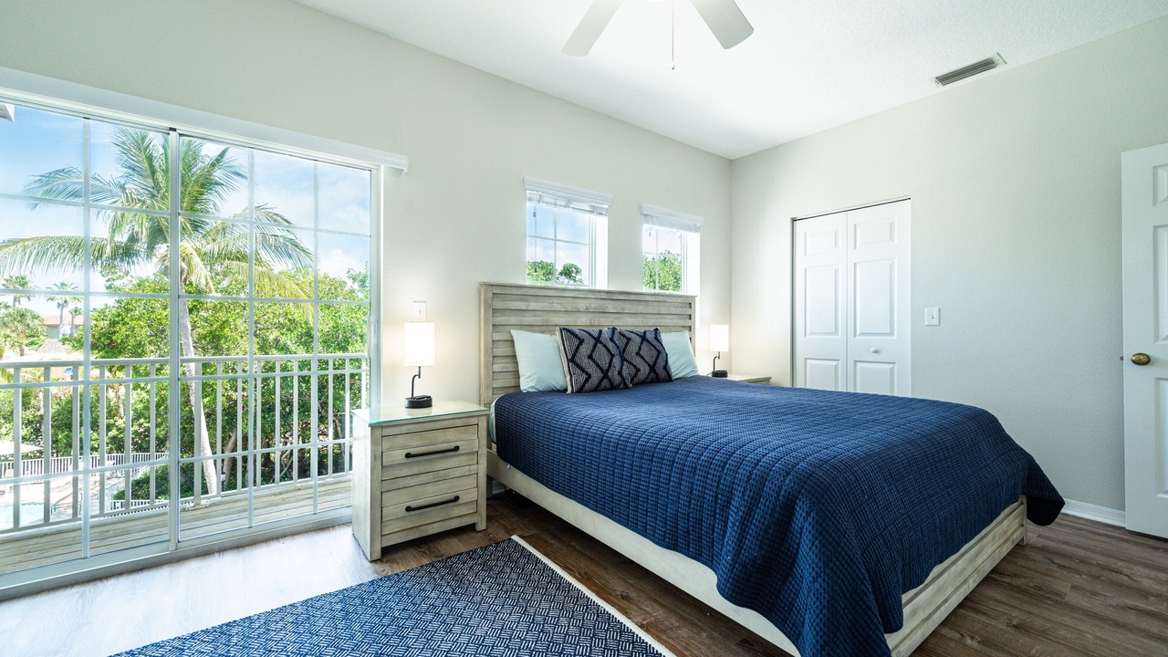 Photo of Bedroom in Bradenton Beach