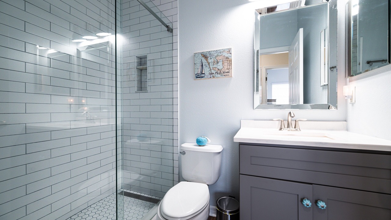 Photo of Bathroom in Bradenton Beach