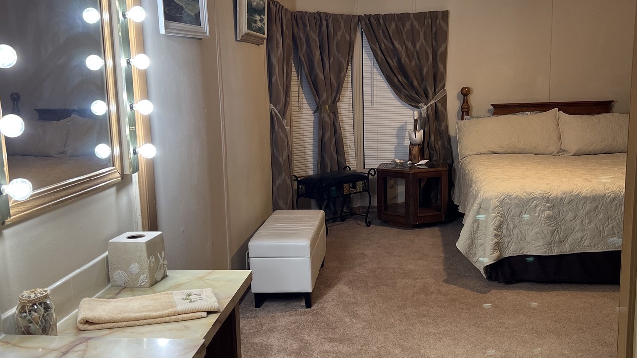 Photo of Bedroom in Lecanto
