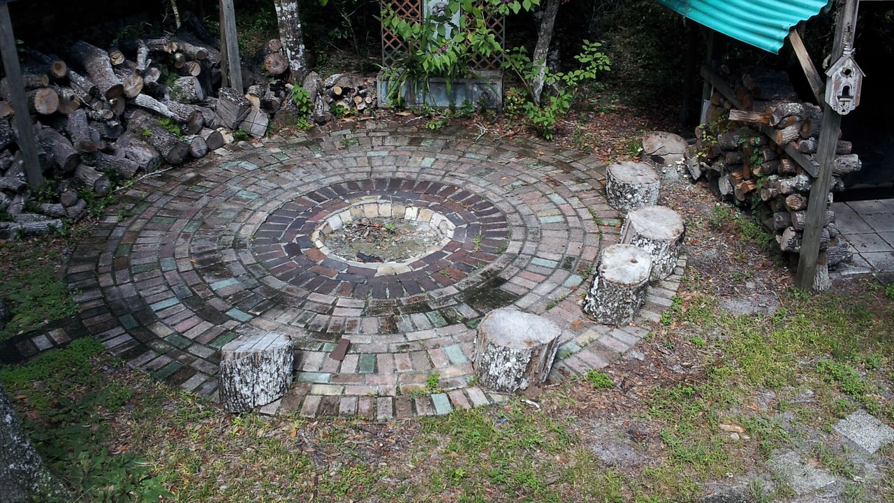 Photo of Outdoor in Ridge Manor
