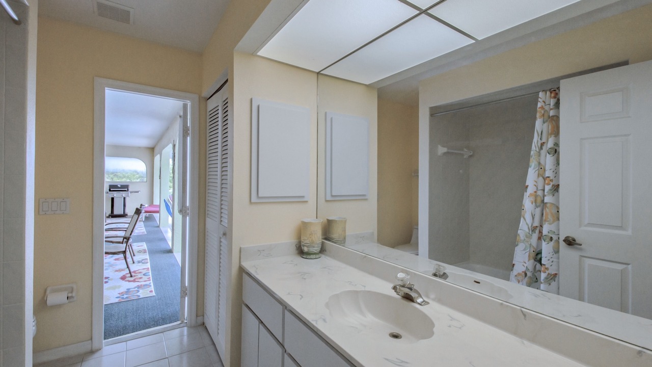 Photo of Bathroom in South Gulf Cove