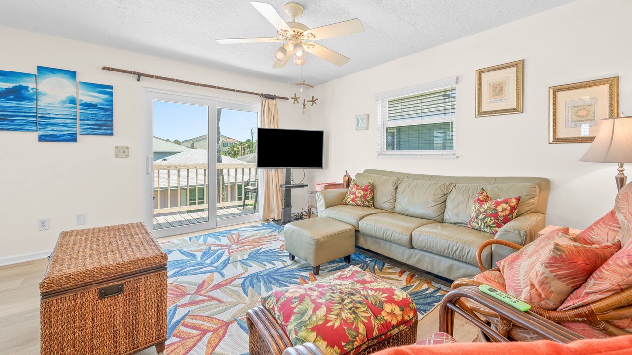 Photo of Bedroom in Surfcrest Village