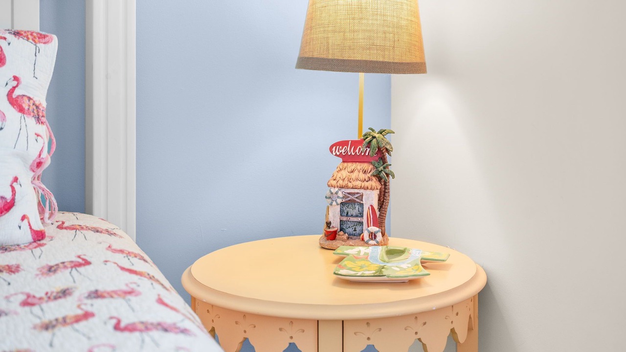 Photo of Bedroom in Surfcrest Village