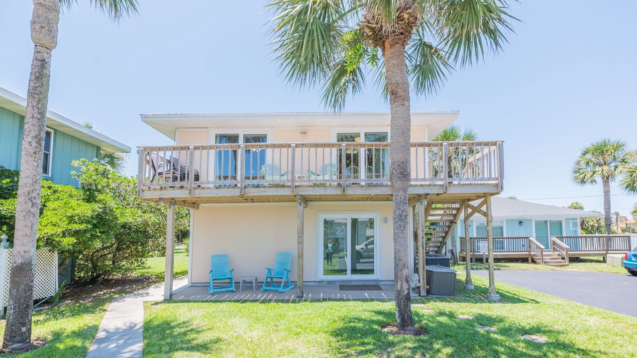 Photo of Outdoor in Surfcrest Village
