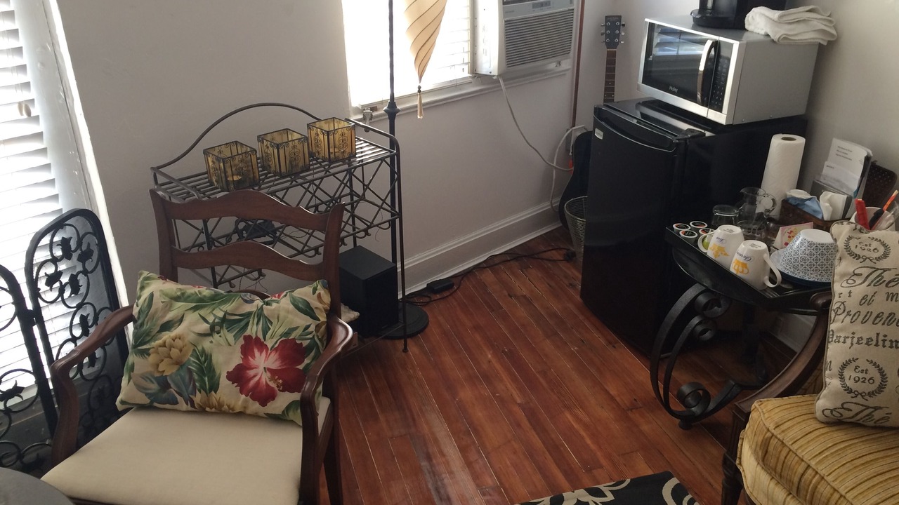 Photo of Livingroom in Burns Square