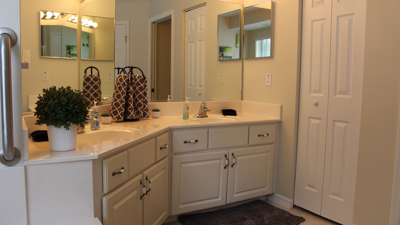 Photo of Bathroom in Dunnellon