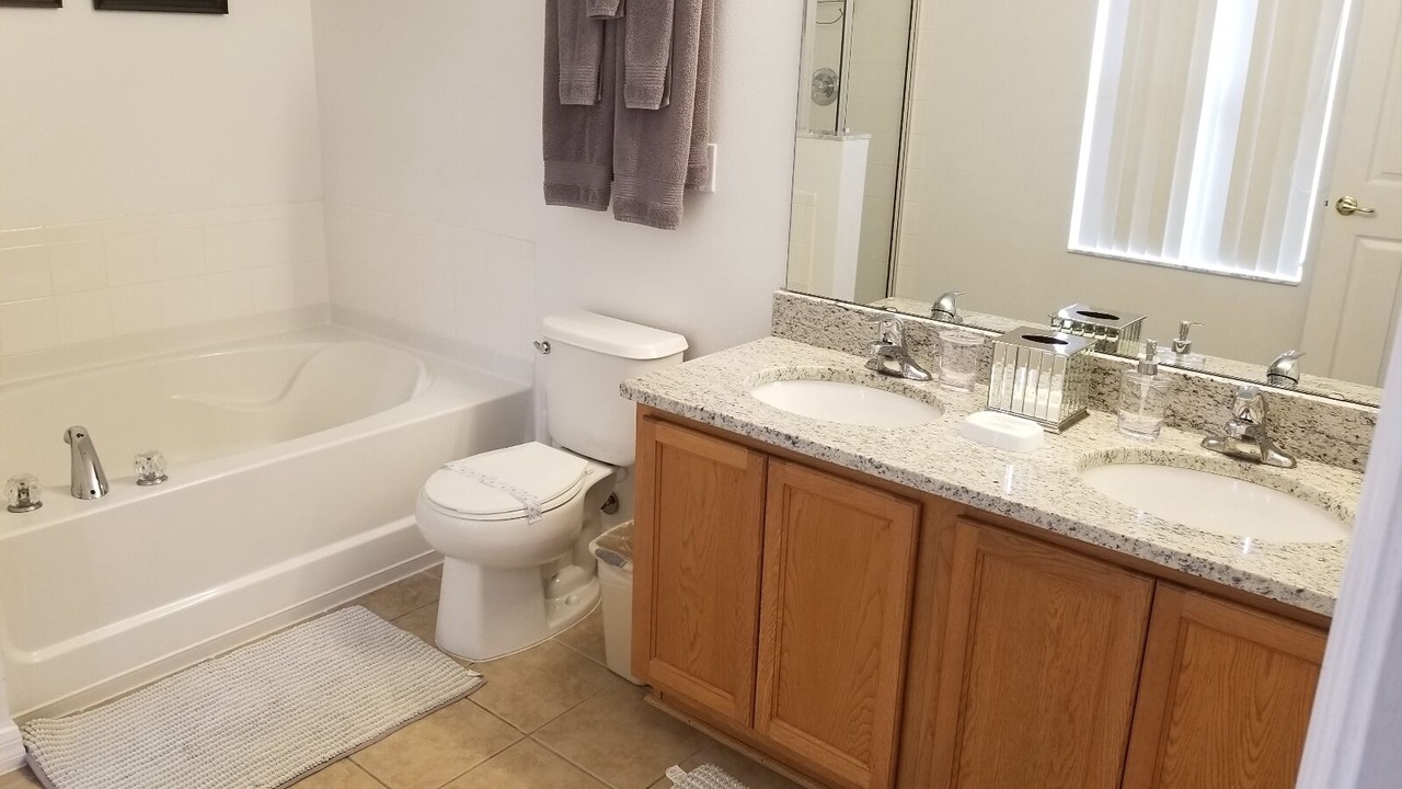 Photo of Bathroom in Legacy Park