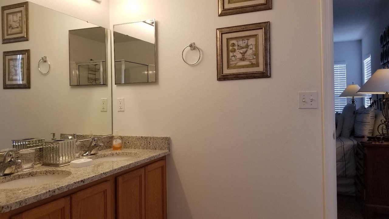 Photo of Bathroom in Legacy Park