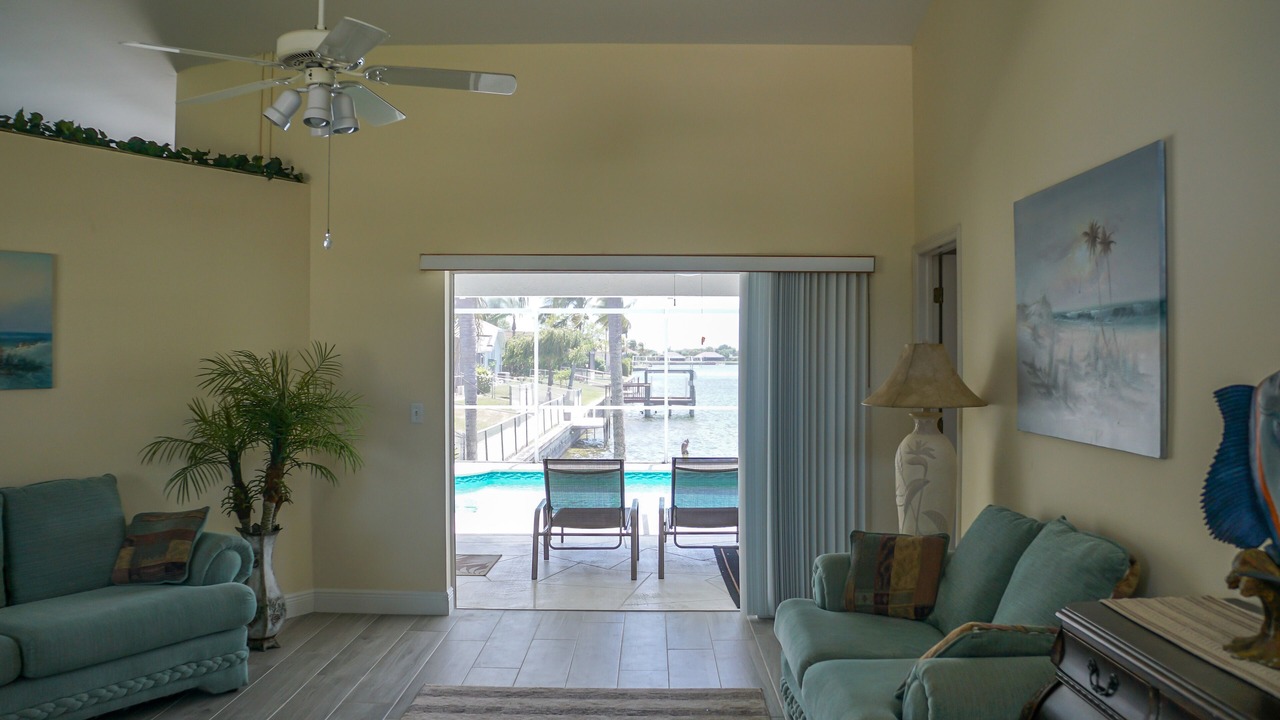 Photo of Livingroom in Fort Myers