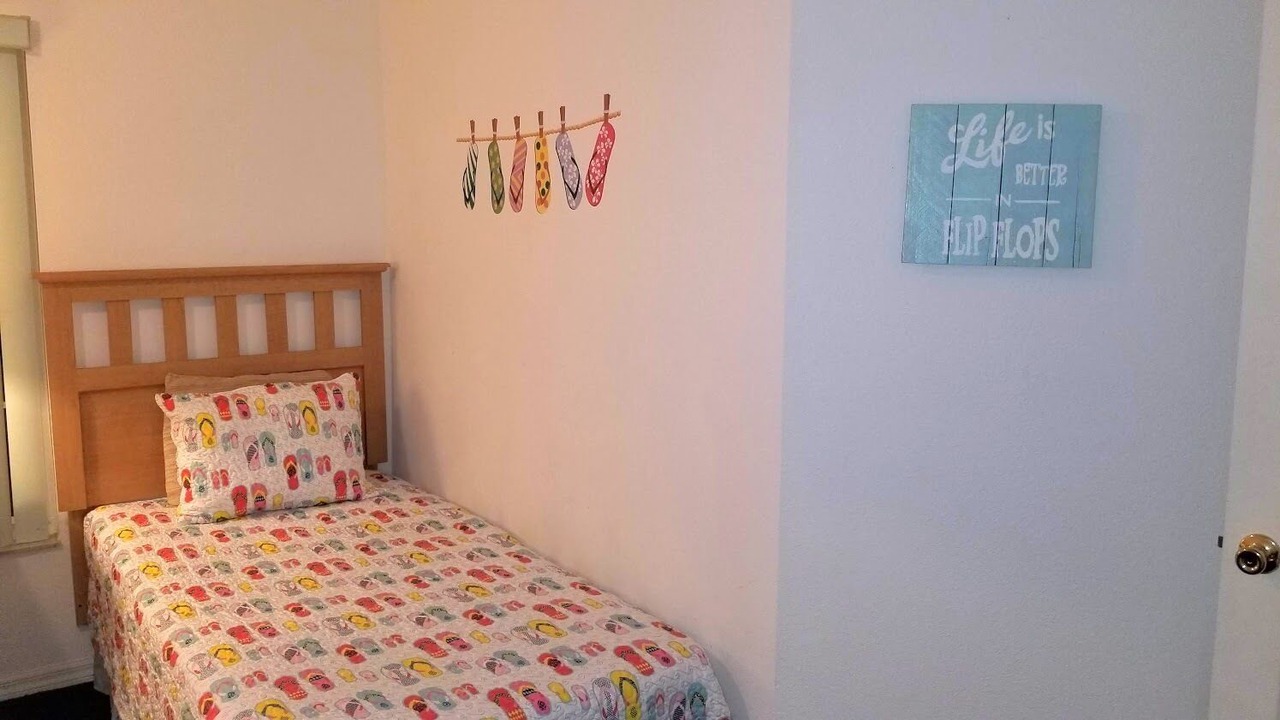 Photo of Bedroom in Florida Pines