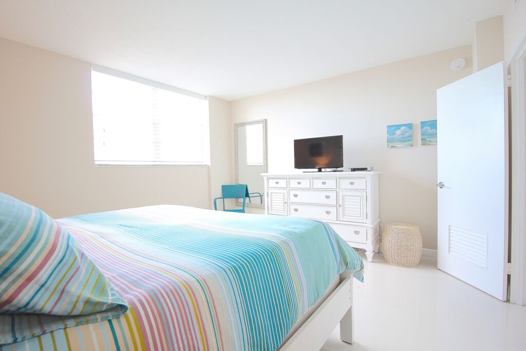 Photo of Bedroom in Hollywood