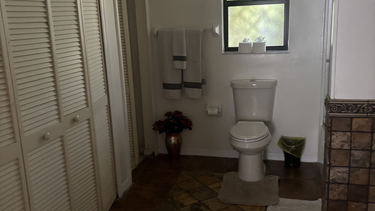 Photo of Bathroom in Naples