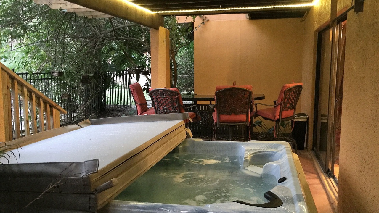 Photo of Outdoor in Naples
