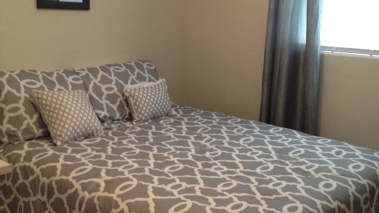 Photo of Bedroom in Oakview Heights