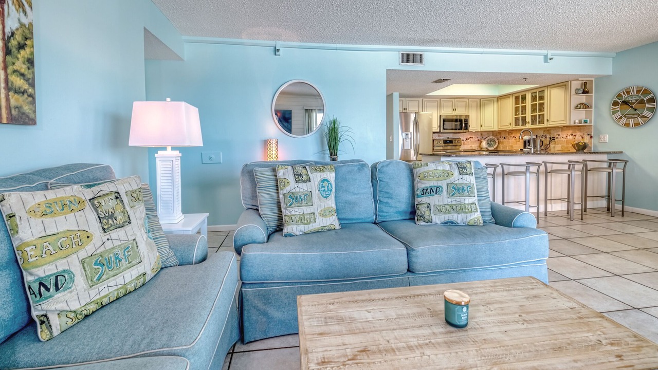 Photo of Livingroom in Indian Shores