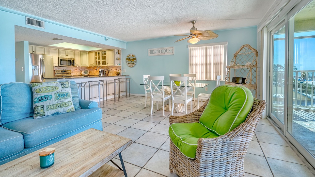 Photo of Livingroom in Indian Shores