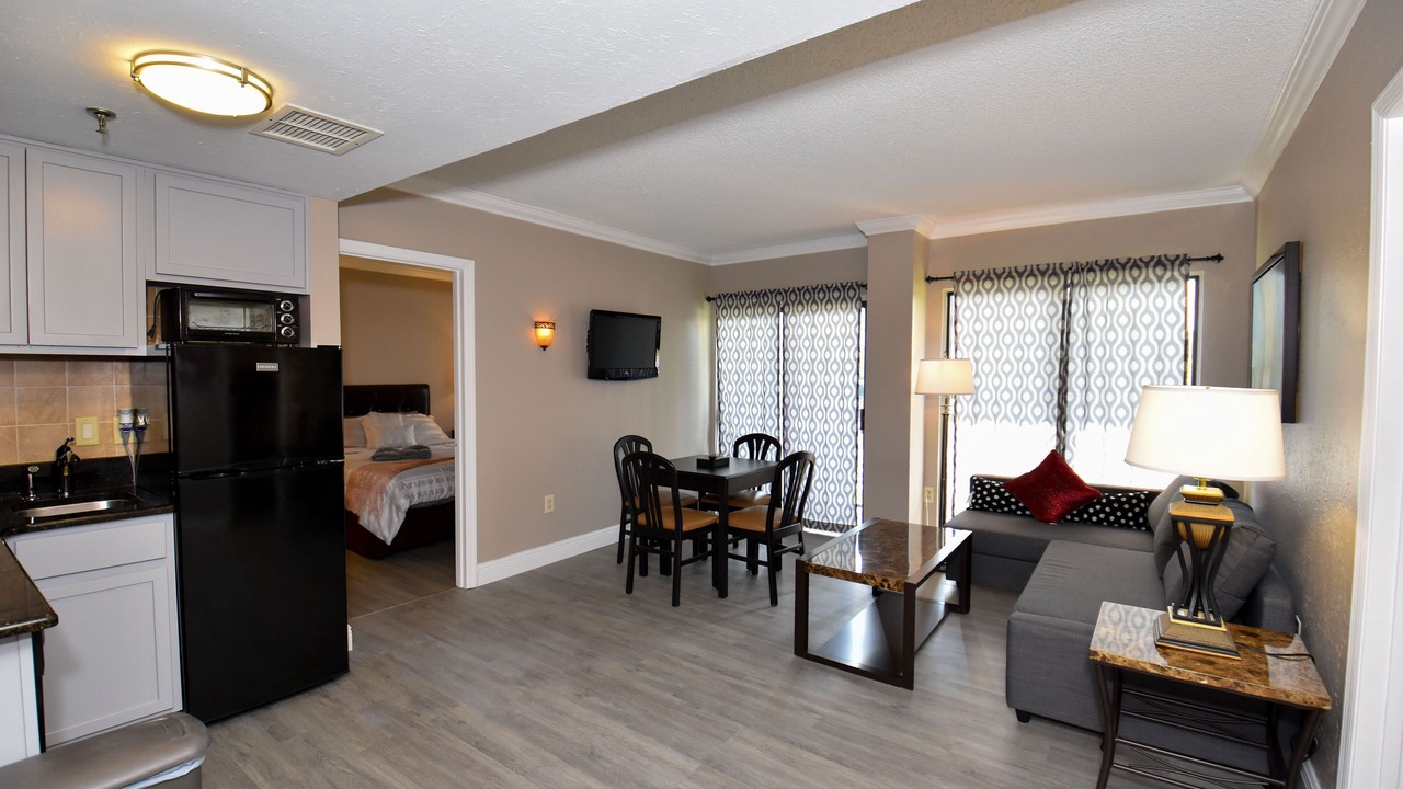 Photo of Livingroom in Southwest Orlando