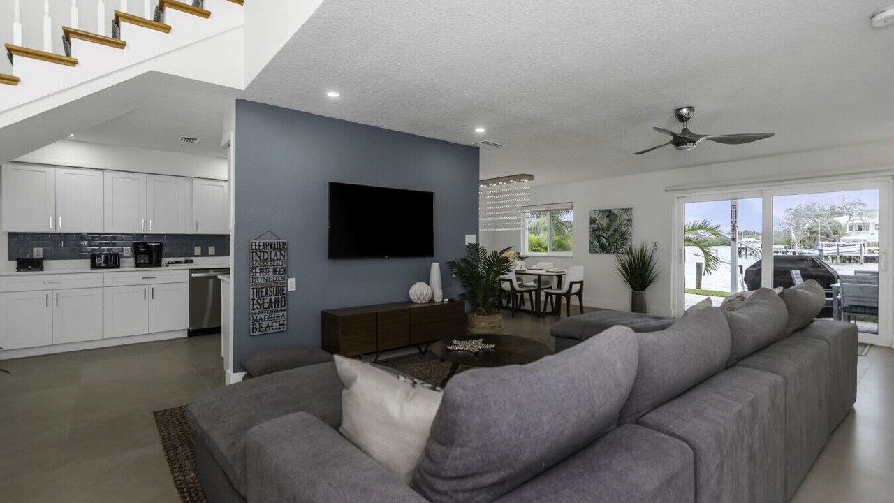 Photo of Bedroom in Indian Rocks Beach