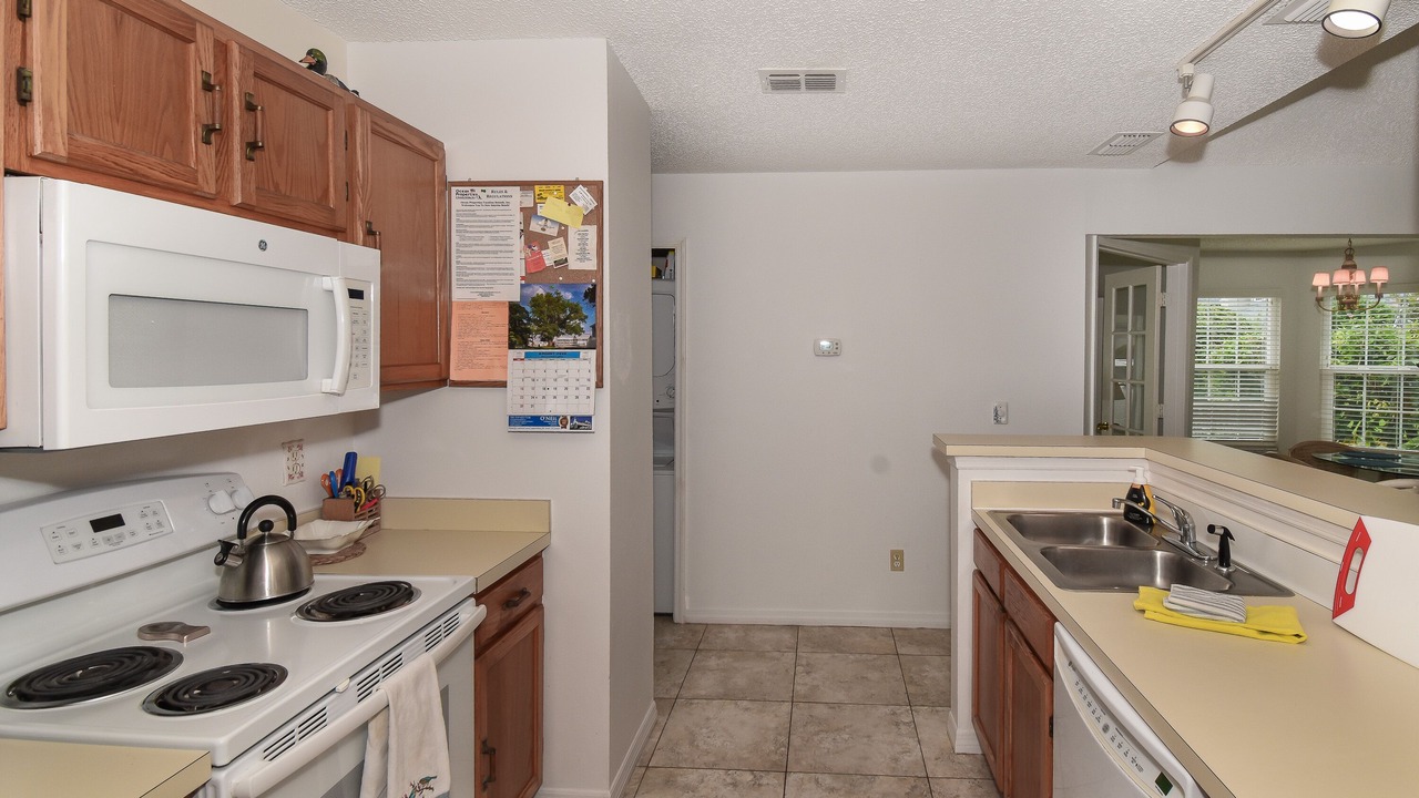 Photo of Kitchen in New Smyrna Beach