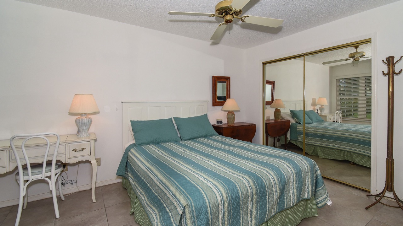 Photo of Bedroom in New Smyrna Beach